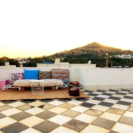 Central, Stylish, 2br, 2bathr, Fast Wifi, Fr-parking, Terrace & Garden Villa Bodrum