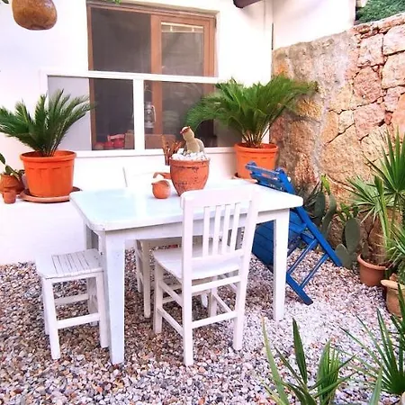 Central, Stylish, 2br, 2bathr, Fast Wifi, Fr-parking, Terrace & Garden * בודרום